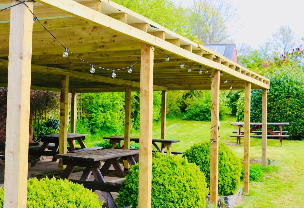 The Hostelrie At Goodrich Ross-on-Wye Extérieur photo